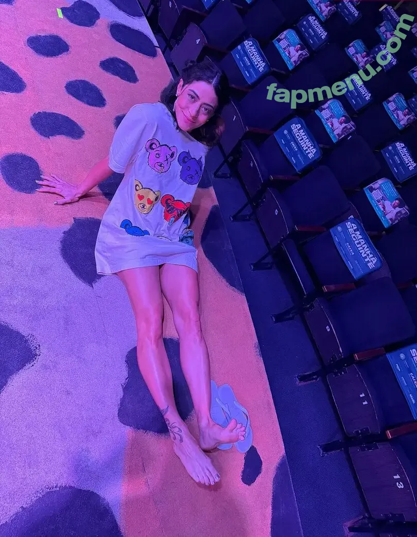 Carol Castro nude photo #0273 (caroldecastr / castrocarol)