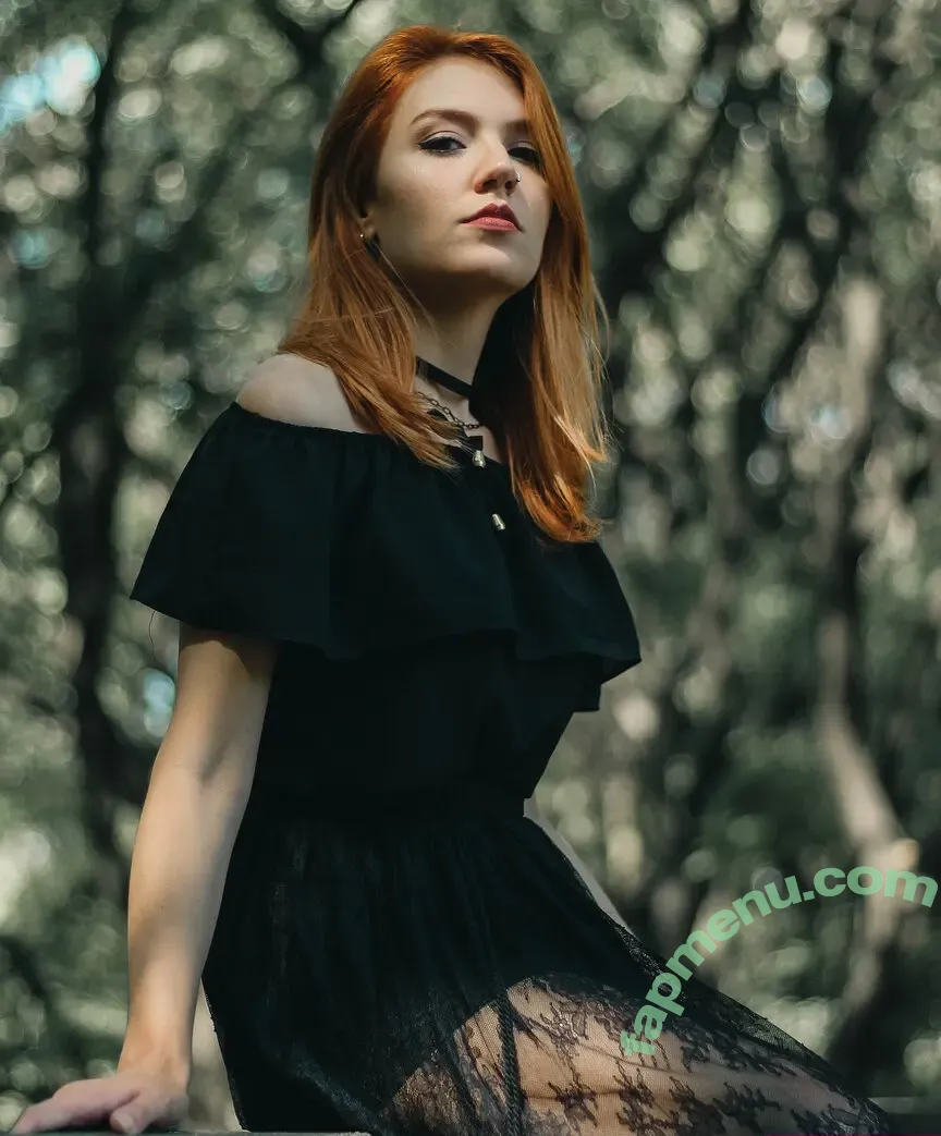 Carol Costa nude photo #0014 (_carolmcosta / calecosta / hotcarolcosta)