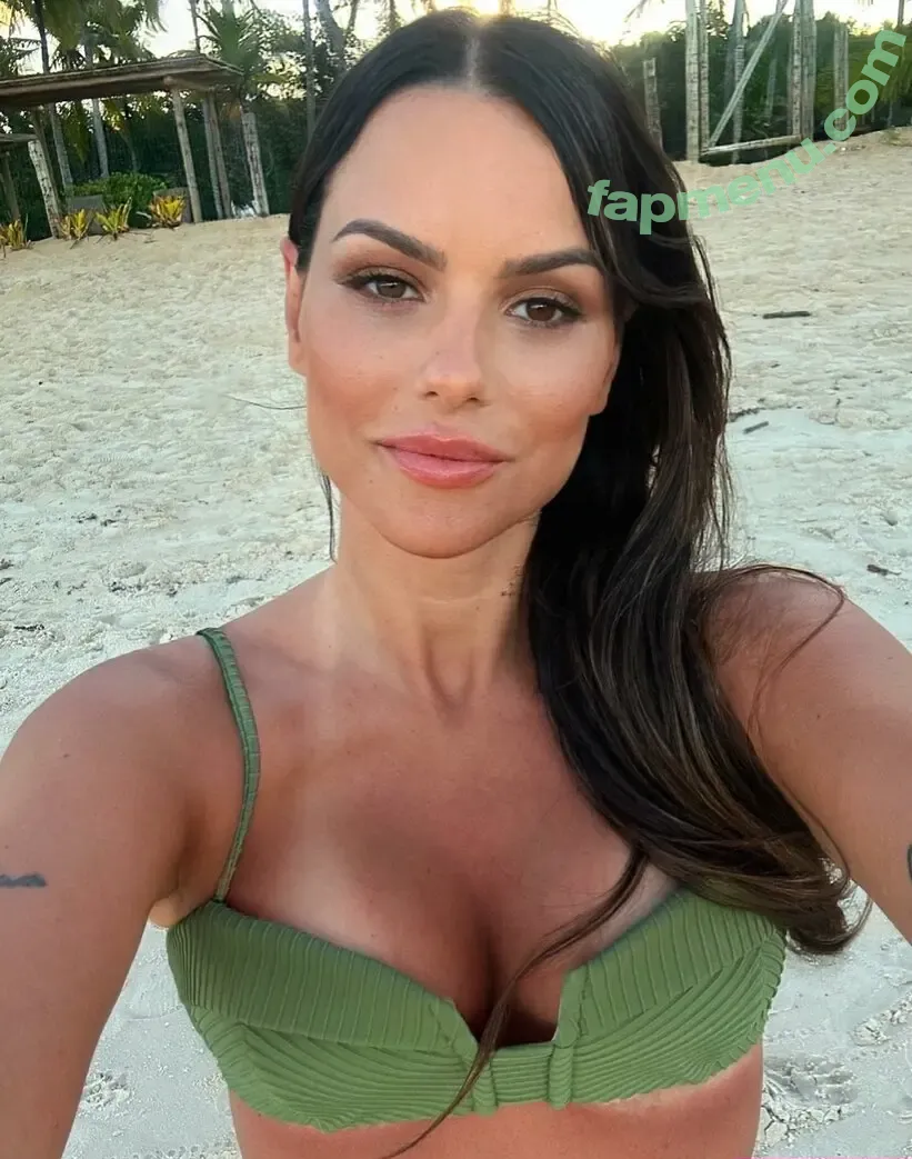 Carol Dias nude photo #0186 (Ex-Panicat / caroldias / realcaroldias)