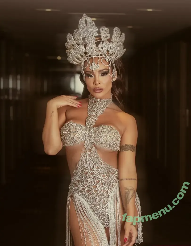 Carol Nakamura nude photo #0309 (carol_nakamura)