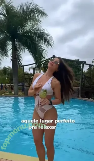 Carol Narizinho / carolnarizinho / emilynarizinho / ex-panicat nude photo #0145