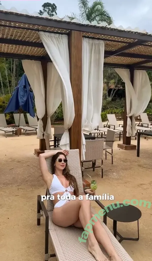 Carol Narizinho nude photo #0143 (carolnarizinho / emilynarizinho / ex-panicat)