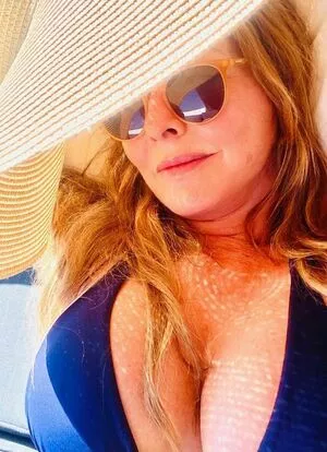Carol Vorderman / carolvorders nude photo #0419
