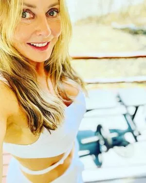 Carol Vorderman / carolvorders nude photo #0549