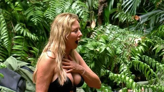Carol Vorderman / carolvorders nude photo #0579