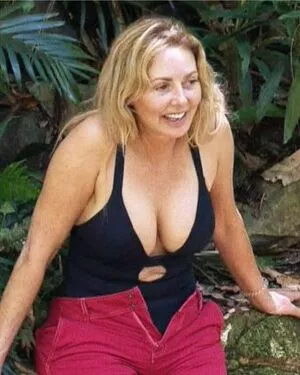 Carol Vorderman / carolvorders nude photo #0655