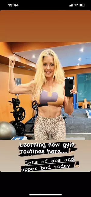 Carol Vorderman / carolvorders nude photo #0792