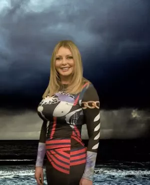 Carol Vorderman / carolvorders nude photo #0808