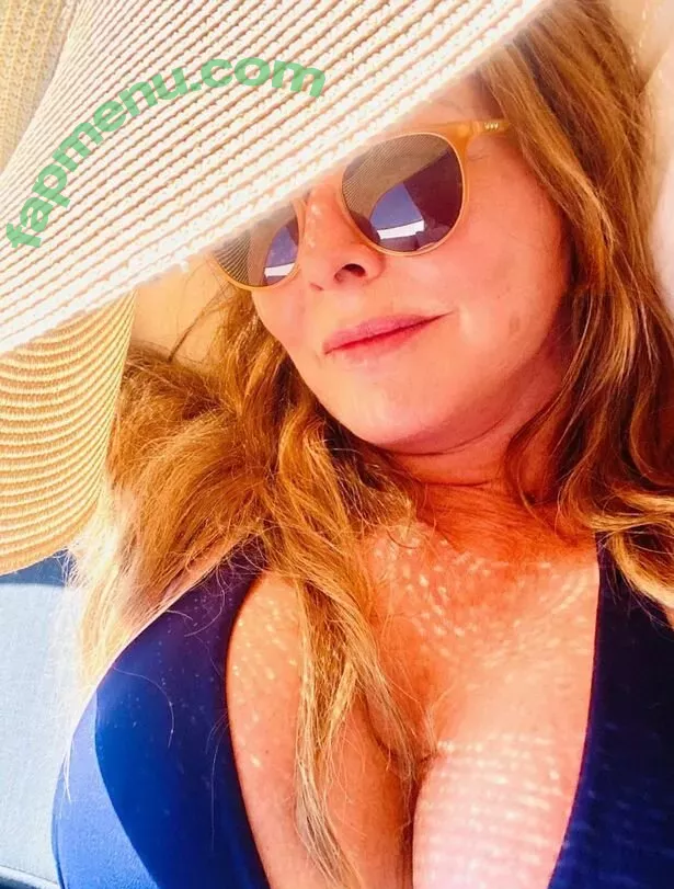 Carol Vorderman nude photo #0419 (carolvorders)