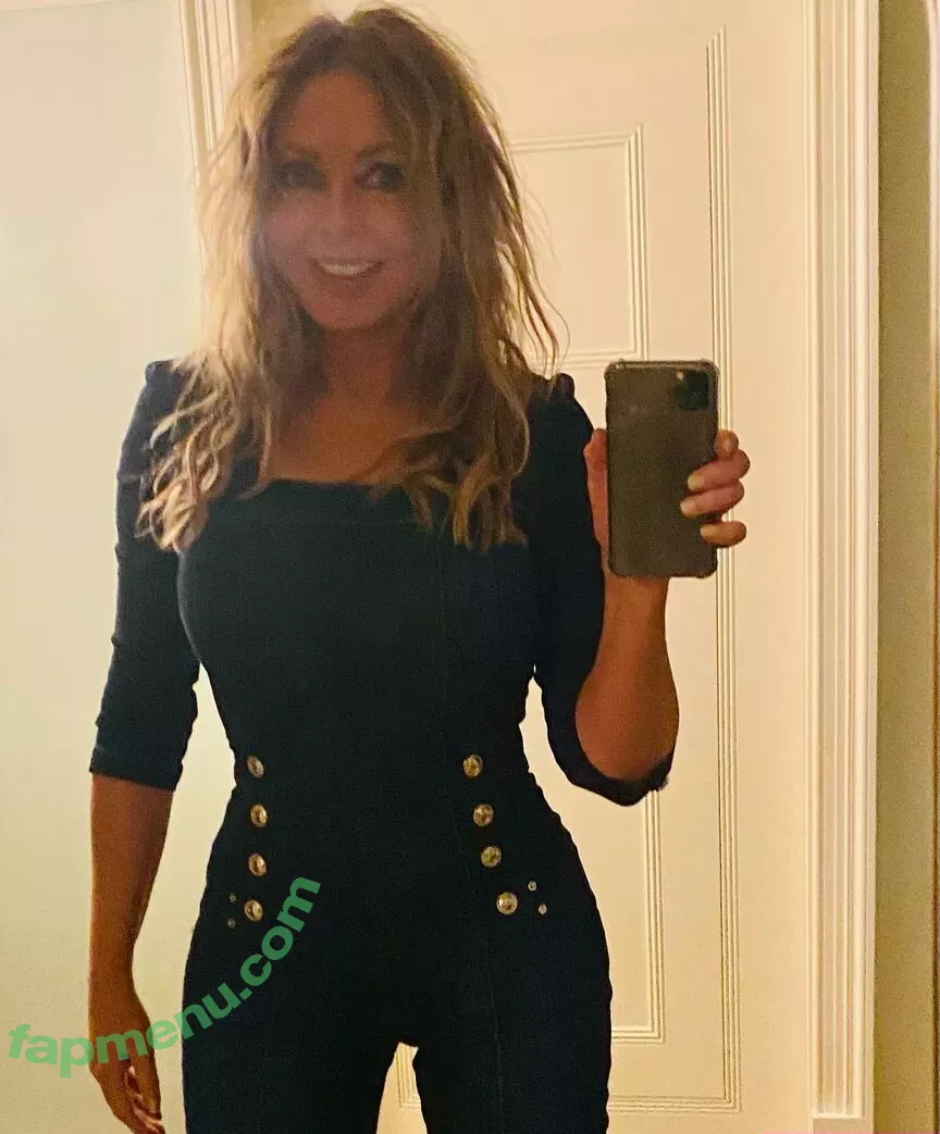Carol Vorderman nude photo #0441 (carolvorders)