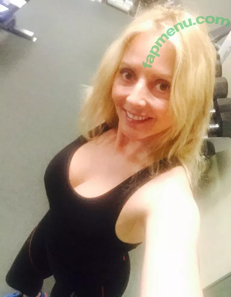 Carol Vorderman nude photo #0580 (carolvorders)