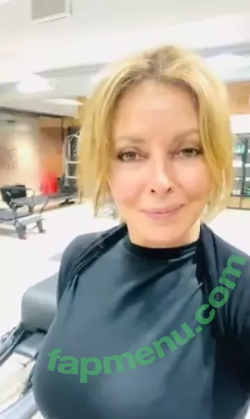 Carol Vorderman nude photo #0724 (carolvorders)