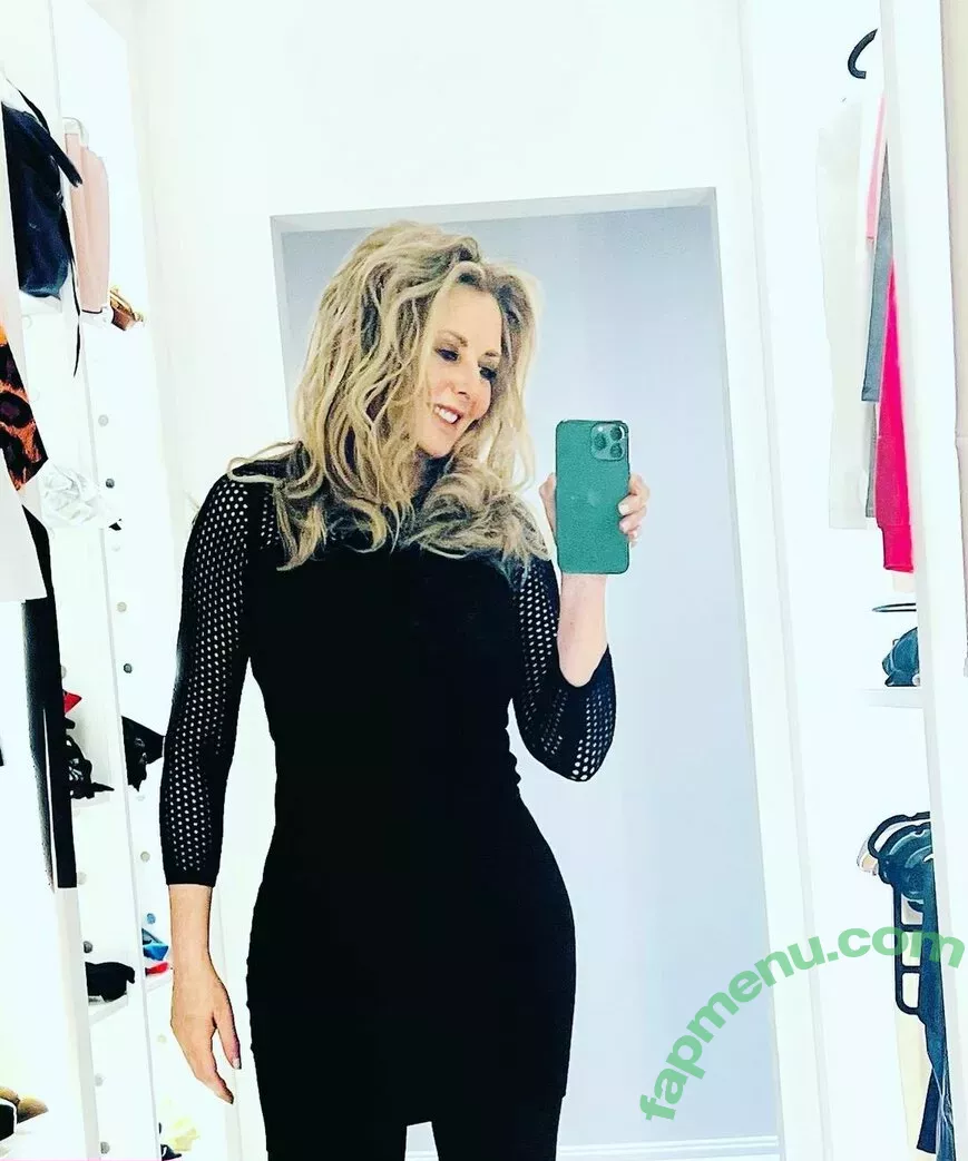 Carol Vorderman nude photo #0811 (carolvorders)