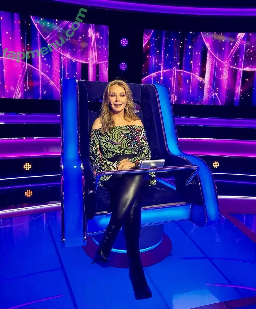 Carol Vorderman nude photo #0828 (carolvorders)