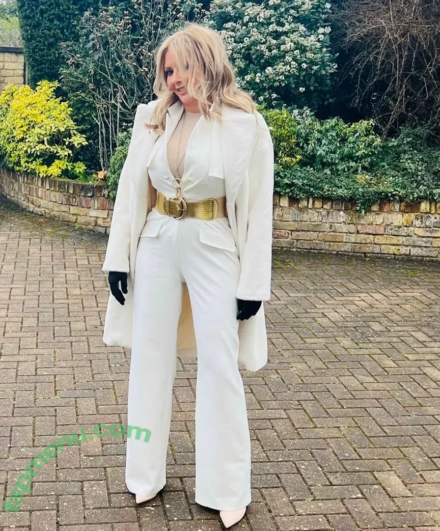 Carol Vorderman nude photo #0836 (carolvorders)