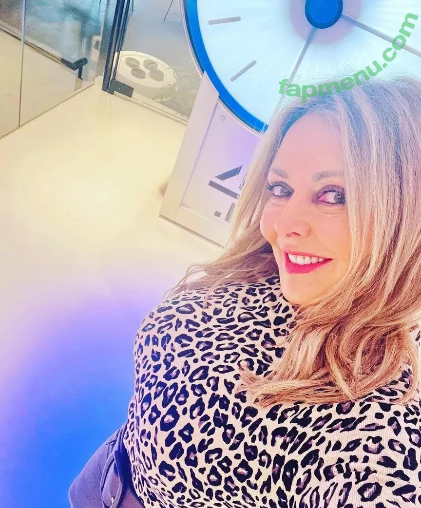 Carol Vorderman nude photo #0845 (carolvorders)