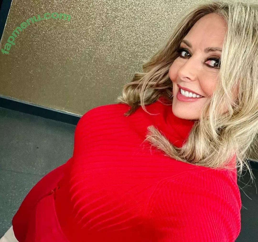 Carol Vorderman nude photo #0852 (carolvorders)