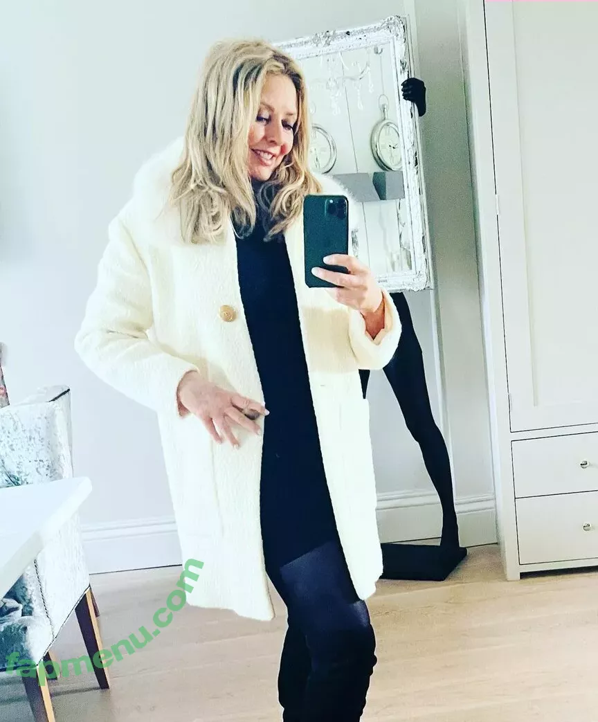 Carol Vorderman nude photo #0873 (carolvorders)