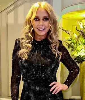 Carol Vorderman / carolvorders nude photo #1734