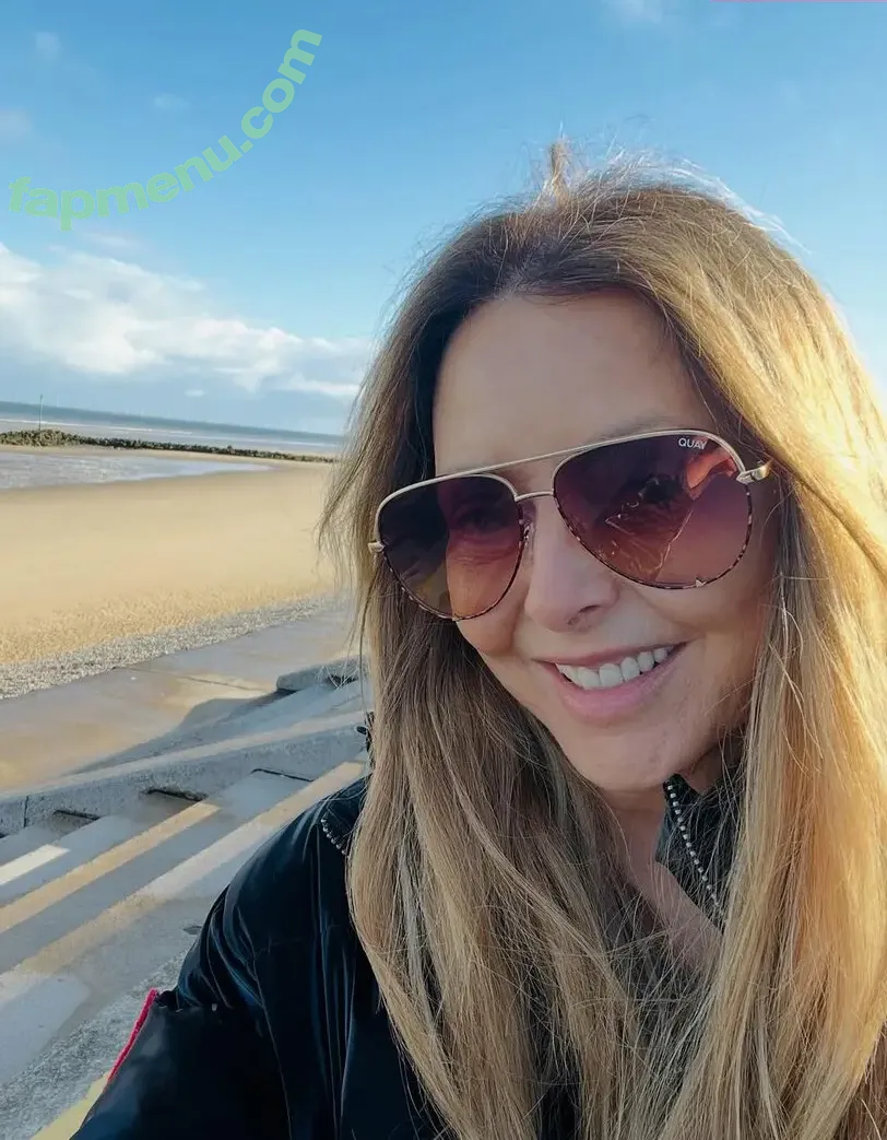 Carol Vorderman nude photo #1842 (carolvorders)