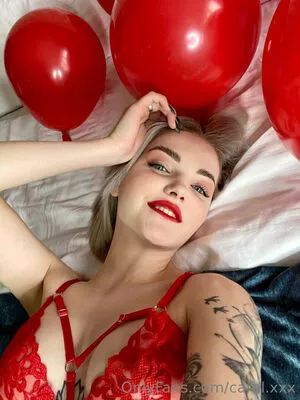 carol.xxx / carollinejane123742 nude photo #0076