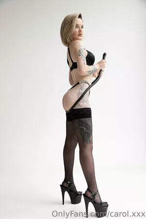 carol.xxx / carollinejane123742 nude photo #0221