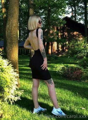 carol.xxx / carollinejane123742 nude photo #0267