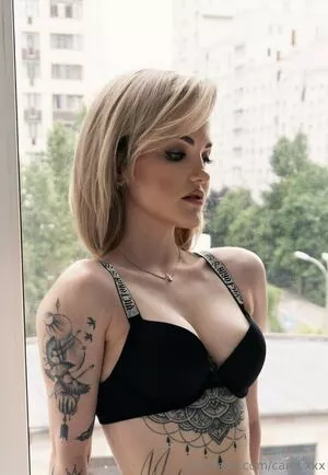 carol.xxx / carollinejane123742 nude photo #0327