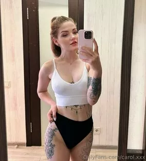 carol.xxx / carollinejane123742 nude photo #0347