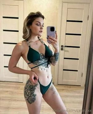 carol.xxx / carollinejane123742 nude photo #0348