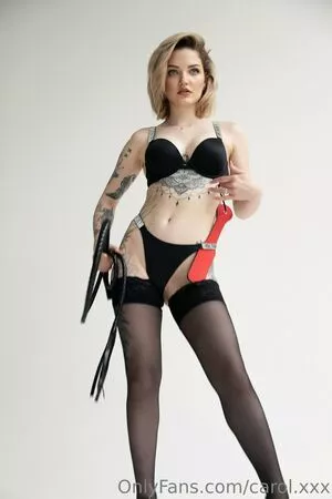 carol.xxx / carollinejane123742 nude photo #0361