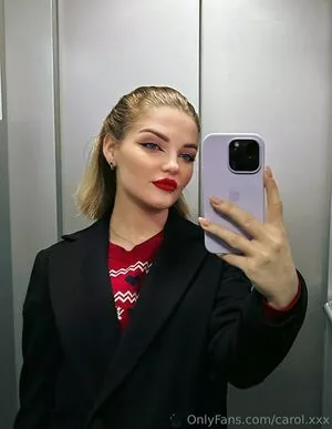 carol.xxx / carollinejane123742 nude photo #0408