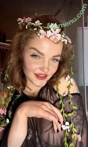 carol.xxx / carollinejane123742 nude photo #0781