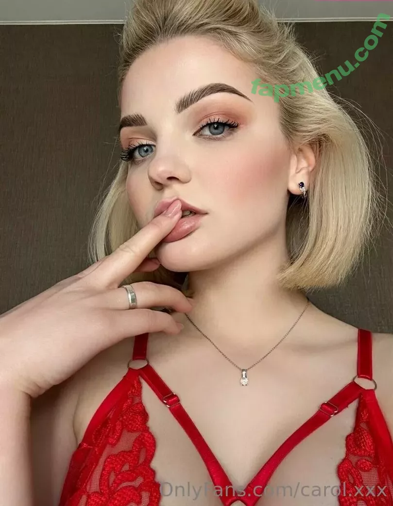 carol.xxx nude photo #0179 (carollinejane123742)