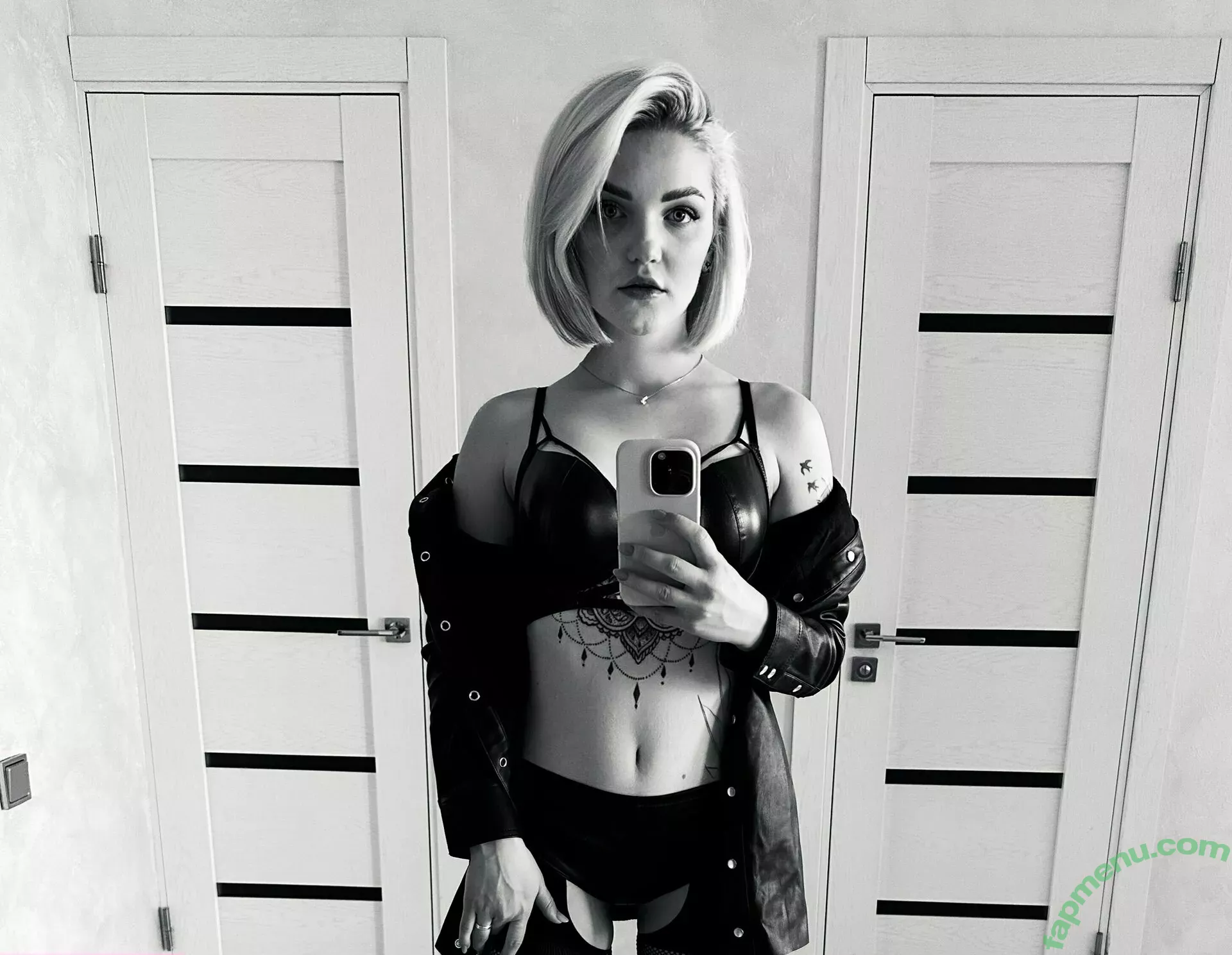 carol.xxx nude photo #0241 (carollinejane123742)