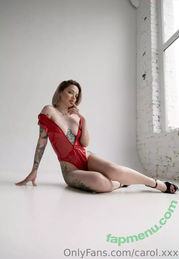 carol.xxx nude photo #0325 (carollinejane123742)
