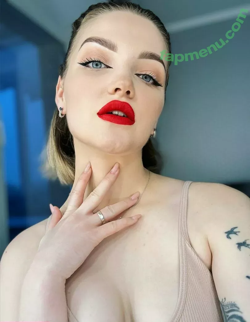 carol.xxx nude photo #0395 (carollinejane123742)