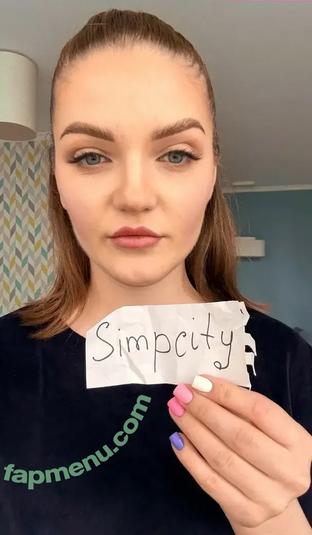 carol.xxx nude photo #0607 (carollinejane123742)