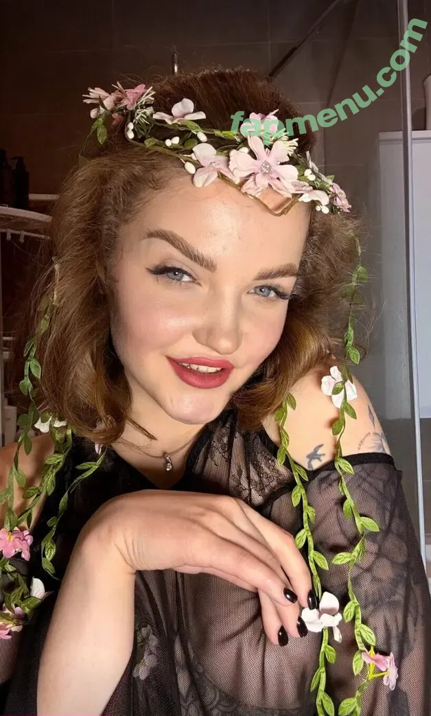 carol.xxx nude photo #0781 (carollinejane123742)