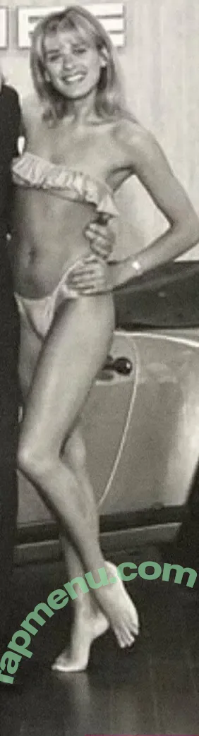 Carole Smillie nude photo #0126 (Carol Smiley - Sexy UK TV Presenter / DailyMail / carolsmillieofficial / sausagesIII)