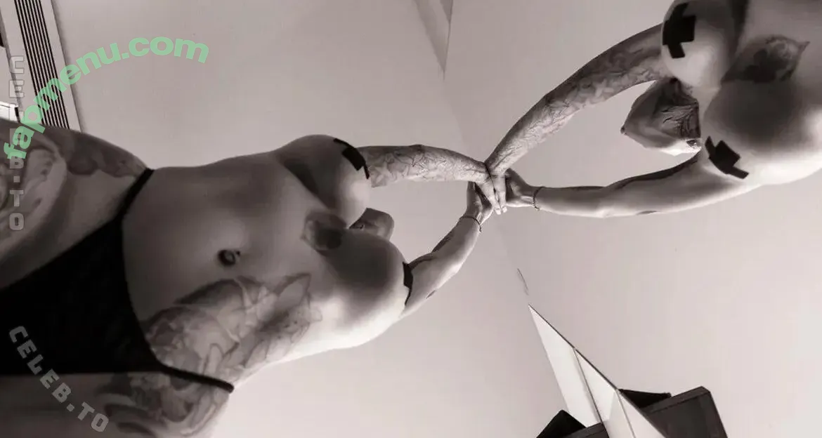 Caroliinjosh nude photo #0033 (carolinjosh)