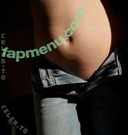 Carolin Lauffenburger nude photo #0022 (carolinlauffenburger)