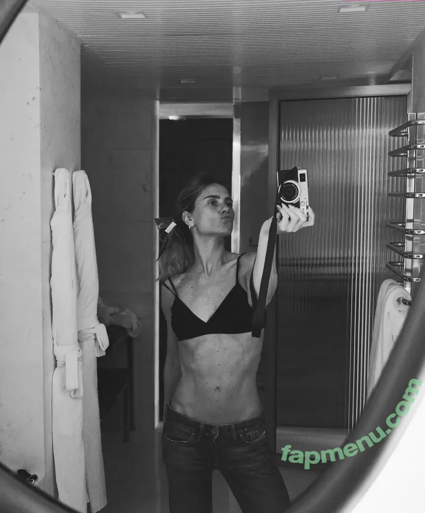 Carolina Dieckmann nude photo #0297 (loracarola)