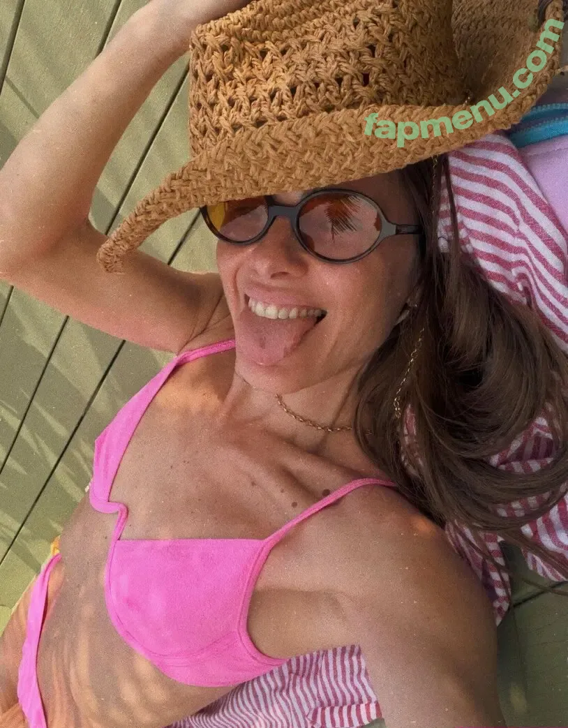 Carolina Dieckmann nude photo #0394 (loracarola)