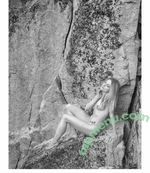  nude photo #0006