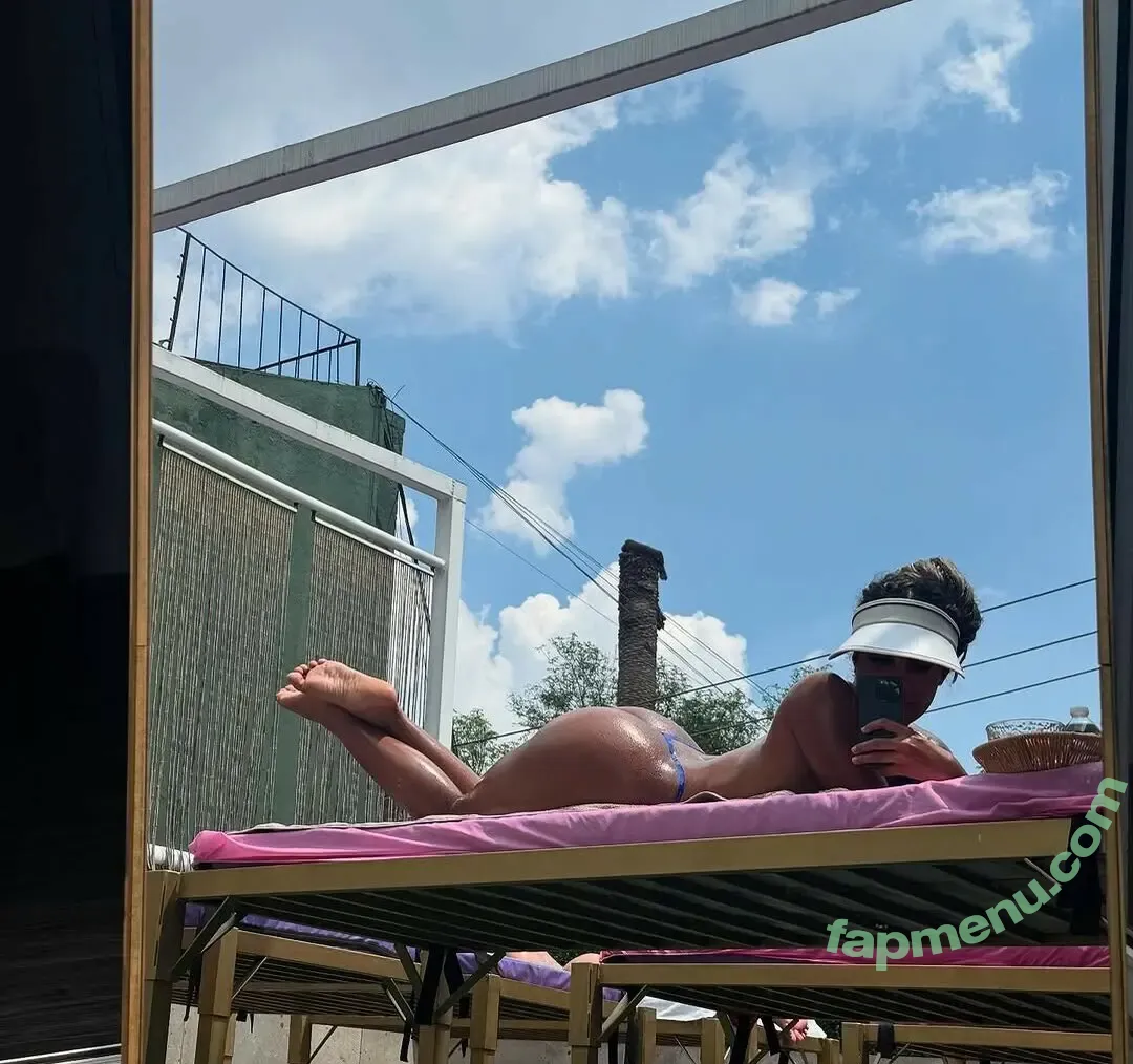 Carolina Herrera nude photo #0160 (caro.herrera / carolinaherrera1815)