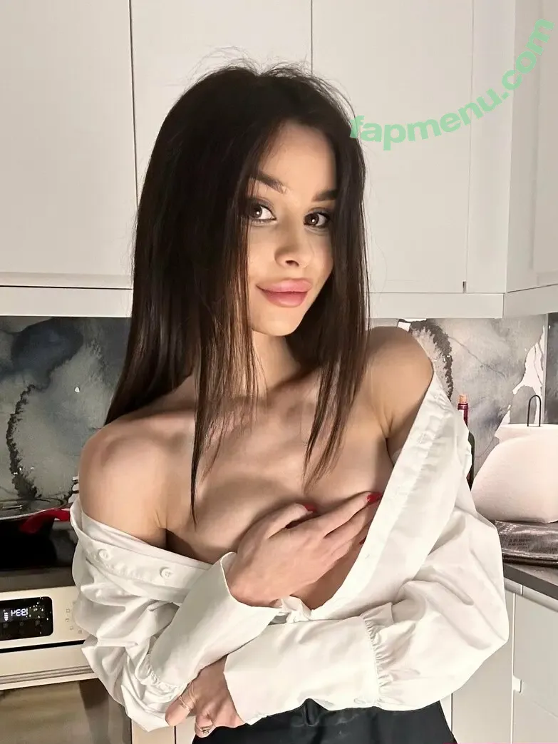 carolina_hilton nude photo #0012 (carolina_hilton_)