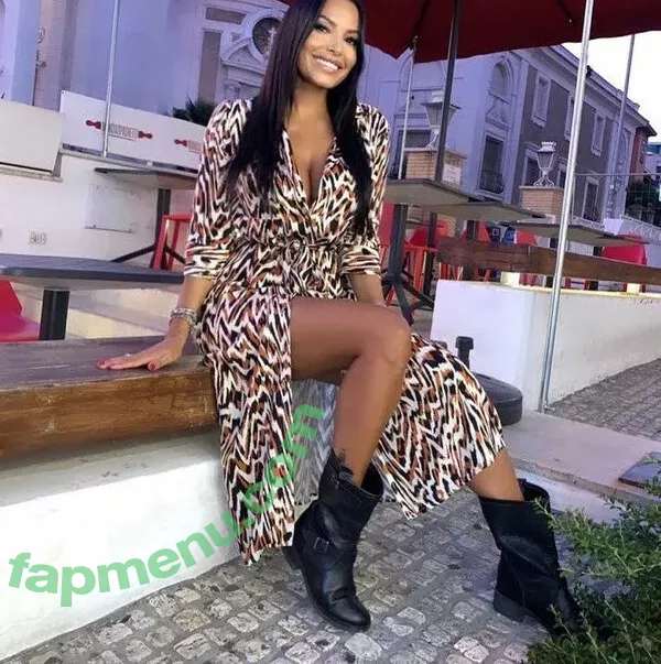 Carolina Marconi nude photo #0174 (marconicarolina)