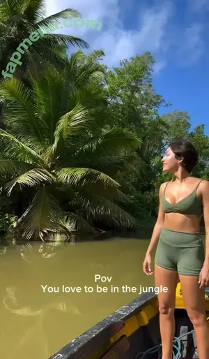 Carolina Oliveira / Carol Gasques / carololiveiraoficial / u140141604 nude photo #0042