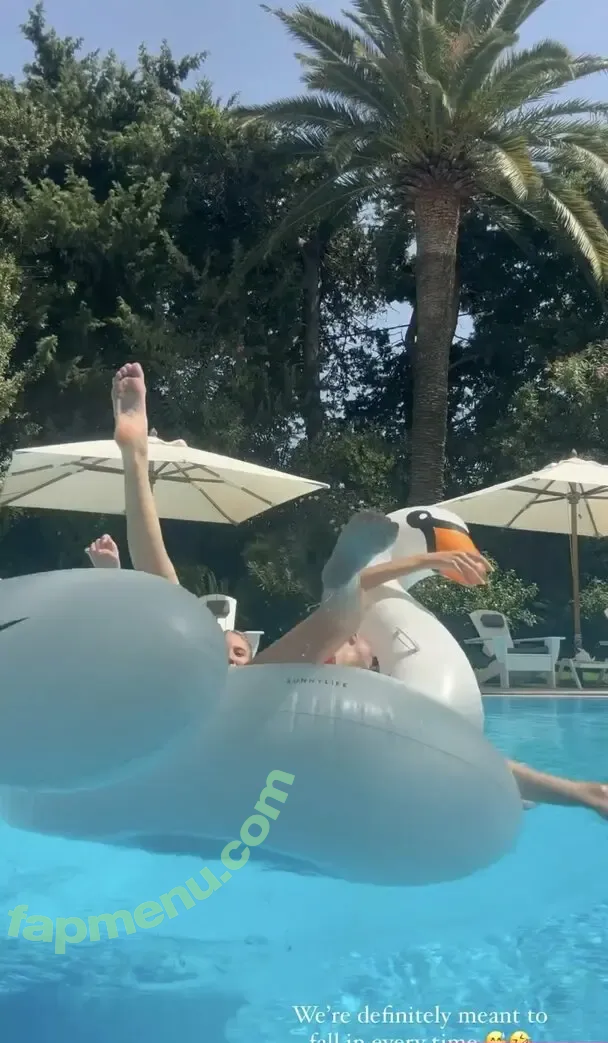 CarolinaBourbon nude photo #0050 (Princess Maria / carolinadebourbon)